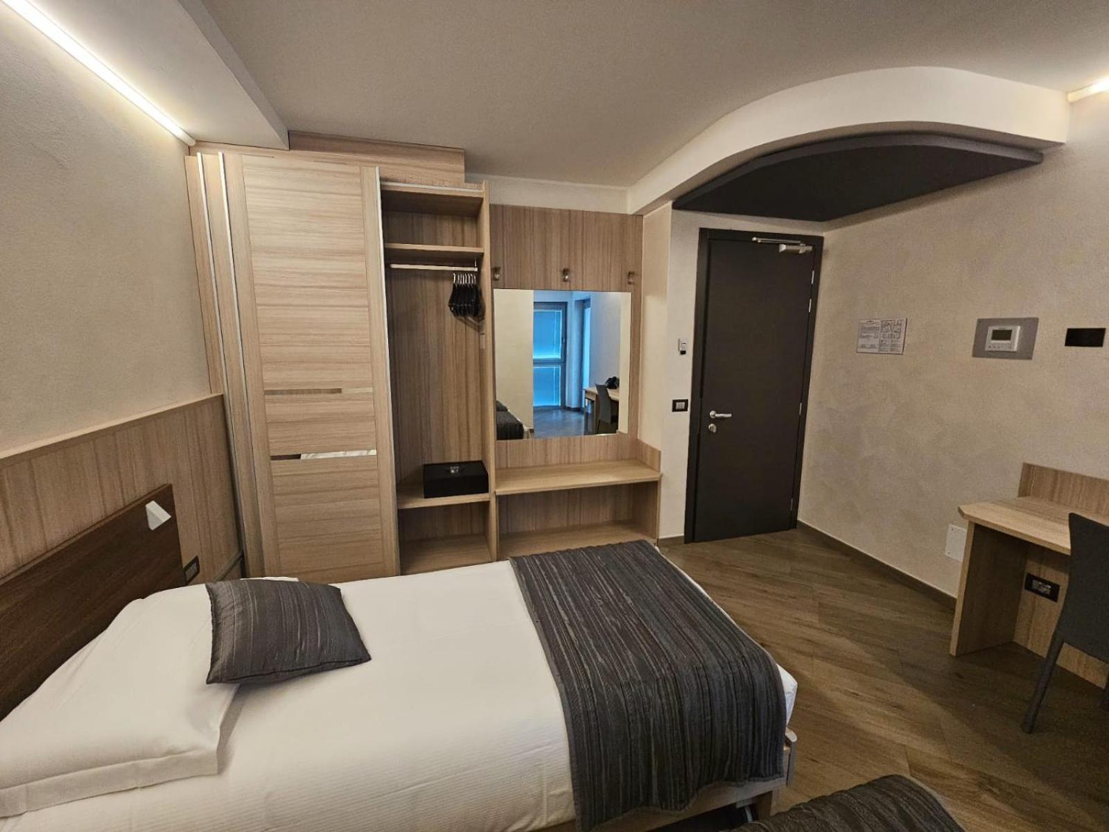 Mito Hotel Chatillon Ngoại thất bức ảnh